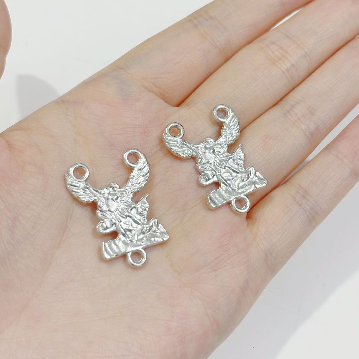 20 Buah Jimat Malaikat Agung S - Jewelry Making Michaels ulasan dan harga