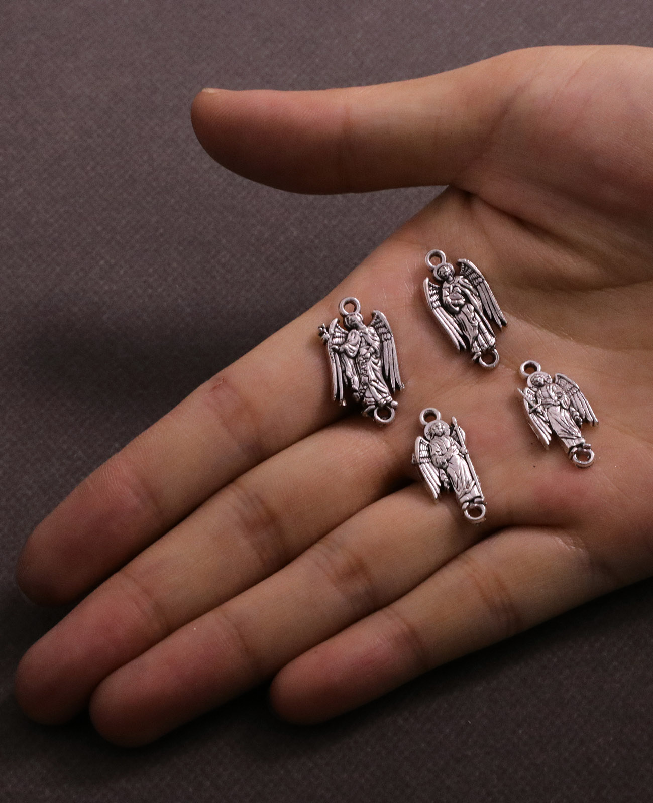 4 Buah Konektor Saint Michael  - Jewelry Making Michaels ulasan dan harga