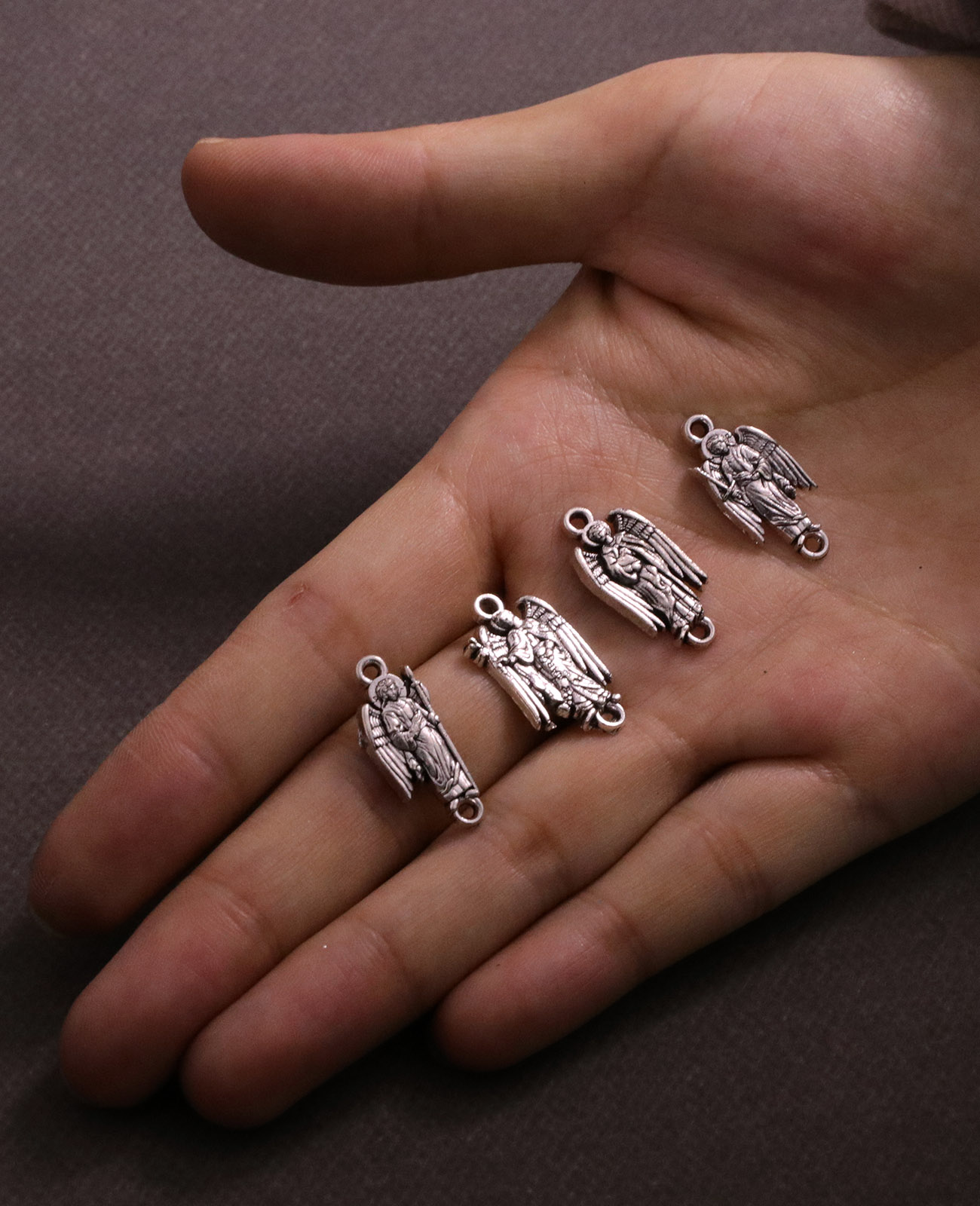 4 Buah Konektor Saint Michael  - Jewelry Making Michaels ulasan dan harga