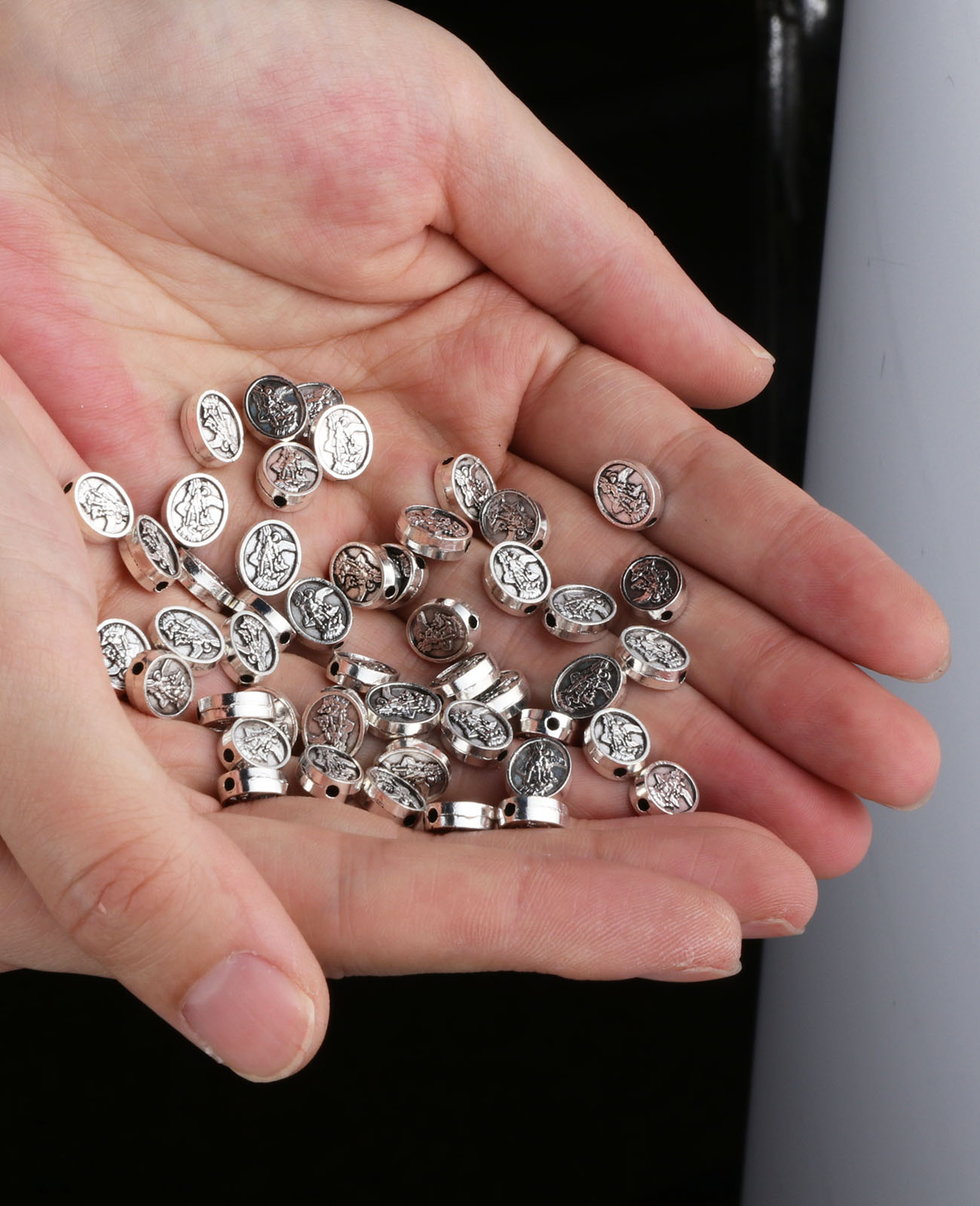 10 buah St.Michael Crusader Sh - Jewelry Making Michaels ulasan dan harga