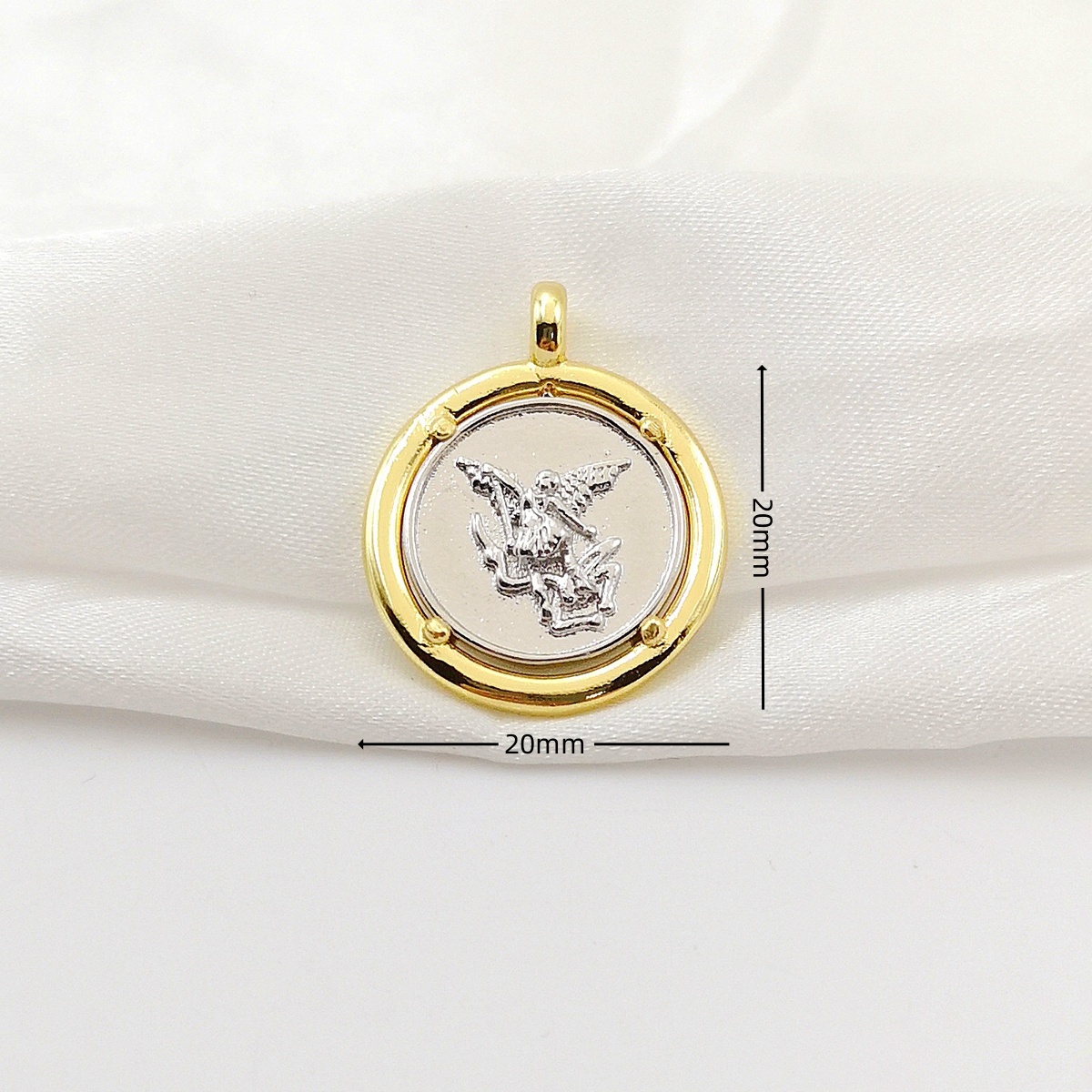 Liontin Santo Michael berlapis - Jewelry Making Michaels ulasan dan harga